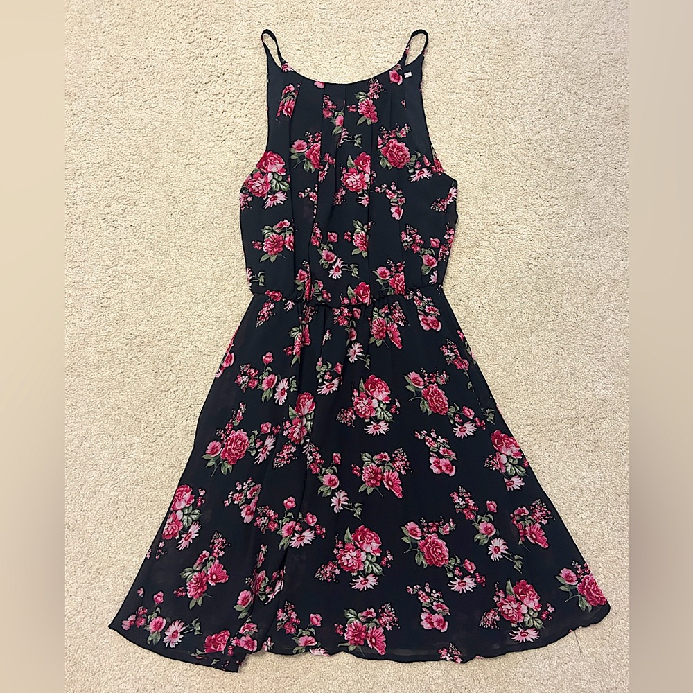*NEW* Black Floral Flowy Short Dress